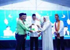 Tarhib Ramadhan di Sungai Lilin, Bupati Toha Serahkan Sertifikat Lahan Sanggar Seni dan Bantuan Sembako