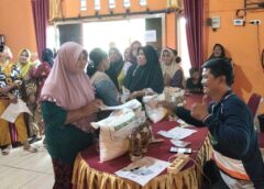 Pemdes Prambatan Salurkan Bantuan Pangan Untuk 485 KPM, Kades Pastikan Tepat Sasaran