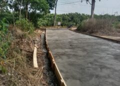 Proyek APBD Senilai Rp2,9 Miliar di Prambatan Tekuak, Kades Akui Ada CSR Dalam Pengerjaan